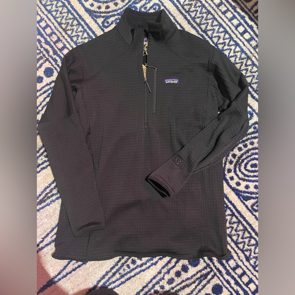 NWT Patagonia R1 Pullover - Picture 2 of 10